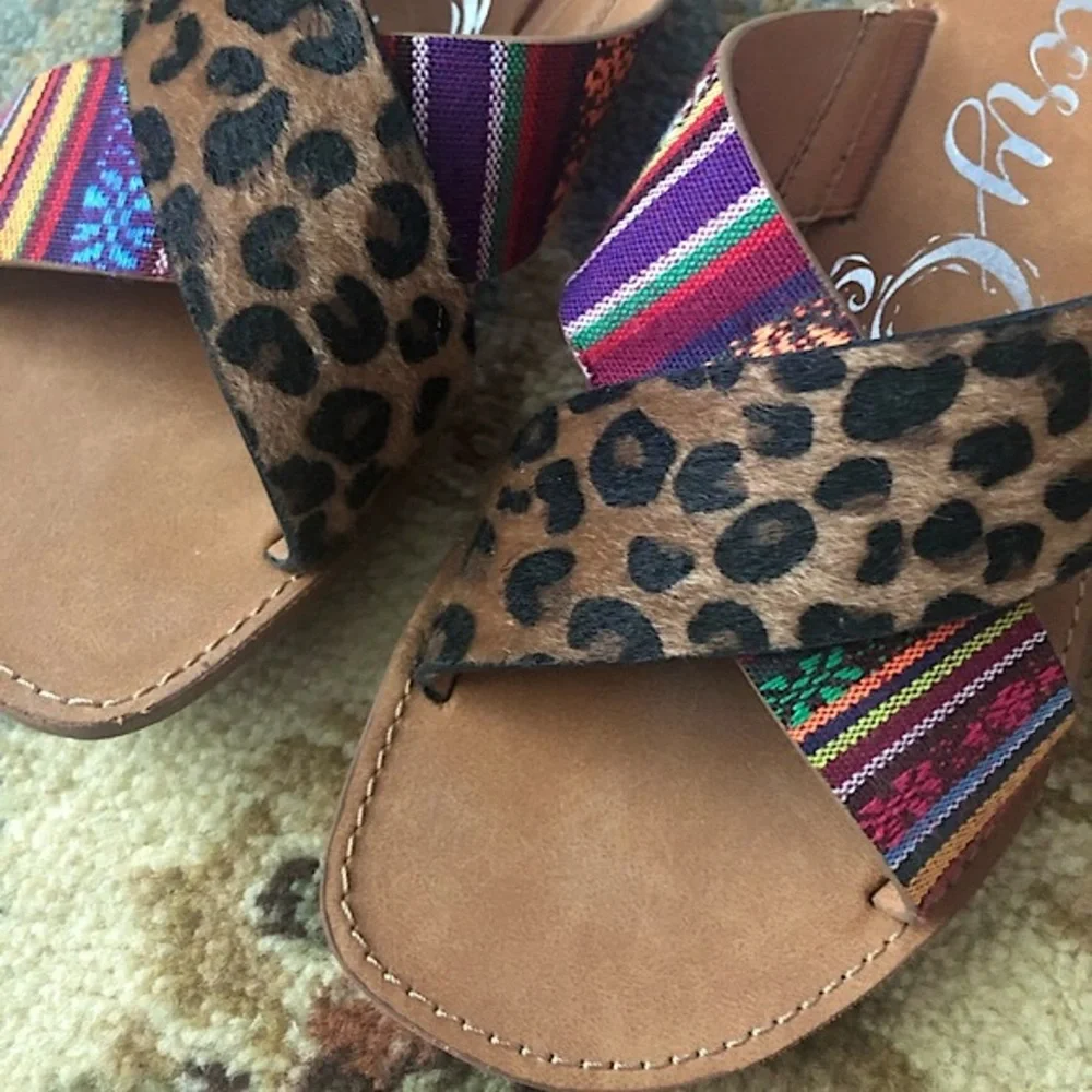 Very G Serape Leopard Sandals - Picture 9 of 13